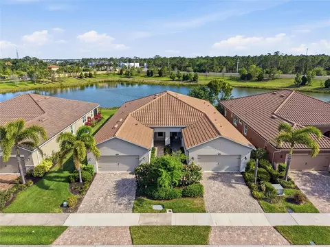 11929 Tapestry Ln, Venice, FL 34293