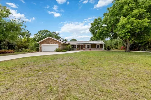 7535 Castle Dr, Sarasota, FL 34240
