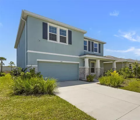 5715 Woodland Sage Dr, Sarasota, FL 34238