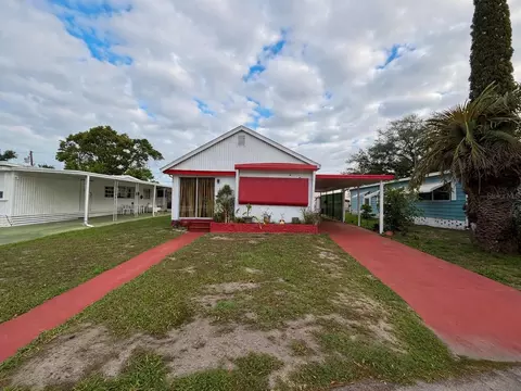 5619 Sunshine Park Dr, New Port Richey, FL 34652