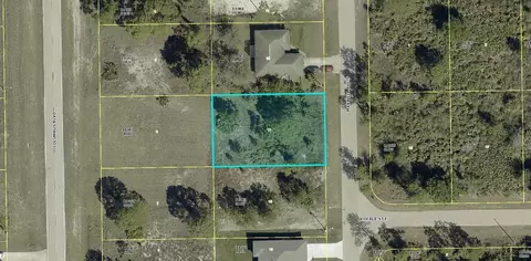 1024 Maxwell Ave S, Lehigh Acres, FL 33974