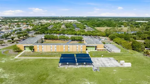View/Area - 10810 Sailbrooke Dr, Riverview, FL 33579 photo 17 of 20