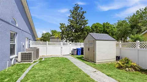 Exterior - 10810 Sailbrooke Dr, Riverview, FL 33579 photo 9 of 14