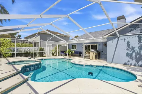 Exterior - 10810 Sailbrooke Dr, Riverview, FL 33579 photo 7 of 14