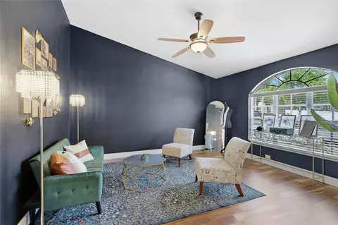 Living - 10810 Sailbrooke Dr, Riverview, FL 33579 photo 2 of 2