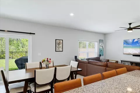 Dining - 806 170th Ct E, Bradenton, FL 34212 photo 1 of 2
