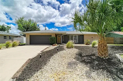 3720 Allenwood St, Sarasota, FL 34232