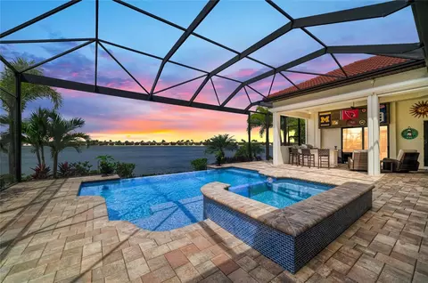 296 Maraviya Blvd, Nokomis, FL 34275