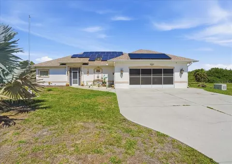 6993 Manniz Rd, Port Charlotte, FL 33981