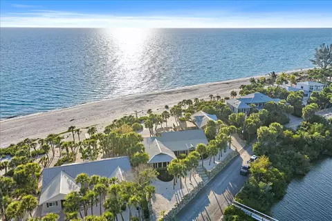756 N Manasota Key Rd, Englewood, FL 34223