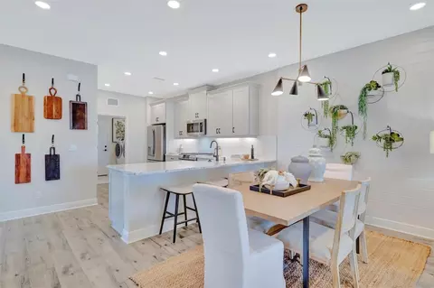 Dining - 18173 Cherished Loop, Bradenton, FL 34211 photo 4 of 5