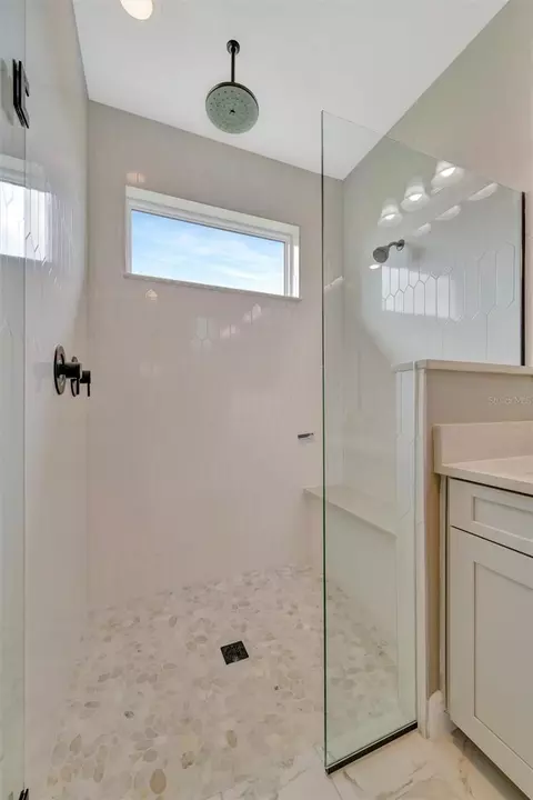 Bath - 18173 Cherished Loop, Bradenton, FL 34211 photo 8 of 9