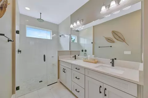 Bath - 18173 Cherished Loop, Bradenton, FL 34211 photo 5 of 9