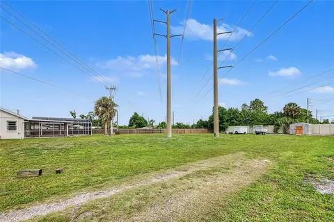 Other - 5615 18th Ave E, Bradenton, FL 34208 photo 7 of 9