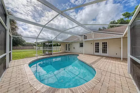 Exterior - 5615 18th Ave E, Bradenton, FL 34208 photo 8 of 19