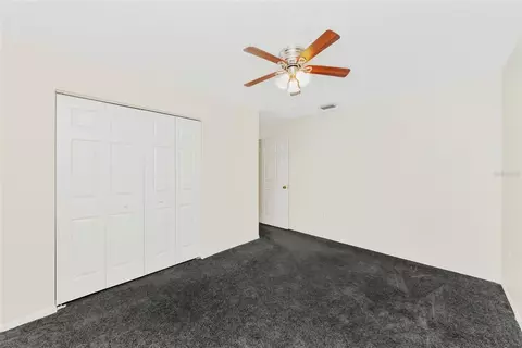 Bedroom - 5615 18th Ave E, Bradenton, FL 34208 photo 1 of 7