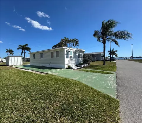 8 6th St, Bradenton, FL 34210 photo 4