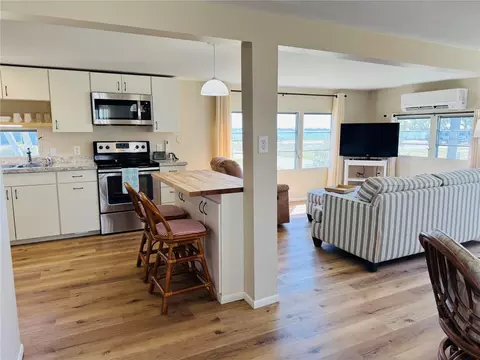 8 6th St, Bradenton, FL 34210 photo 16