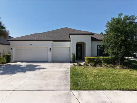 16319 Mount Holly Dr, Lakewood Ranch, FL 34211