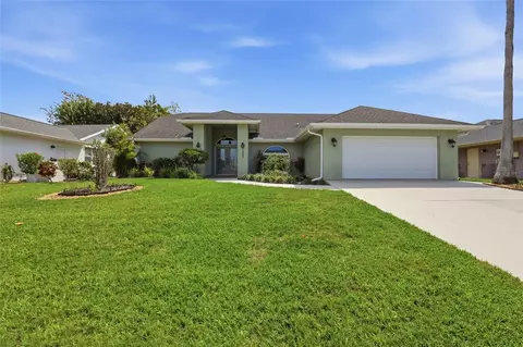 5207 86th Street Ct W, Bradenton, FL 34210