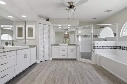 Bath - 5207 86th Street Ct W, Bradenton, FL 34210 photo 1 of 3