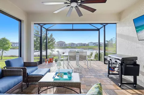 Exterior - 11249 Boundless Ter, Venice, FL 34293 photo 4 of 15