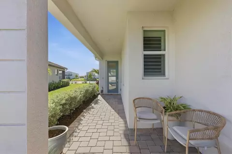 Exterior - 11249 Boundless Ter, Venice, FL 34293 photo 12 of 15