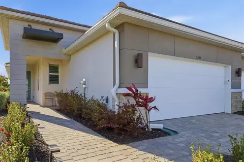 Exterior - 11249 Boundless Ter, Venice, FL 34293 photo 11 of 15