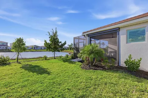 Exterior - 11249 Boundless Ter, Venice, FL 34293 photo 7 of 15