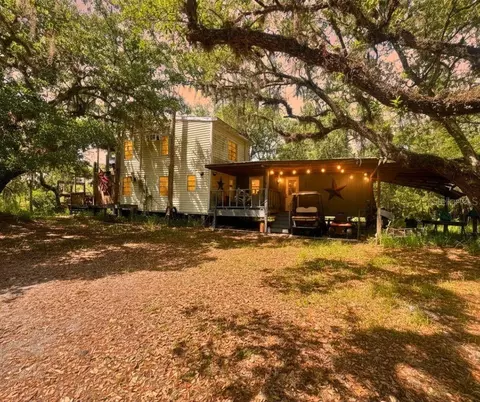 5379 NE River Bend Rd, Arcadia, FL 34266