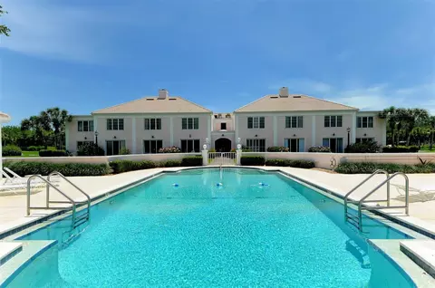 Exterior - 51 Macewen Dr #5, Osprey, FL 34229 photo 4 of 6