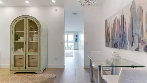 Entry Way - 51 Macewen Dr #5, Osprey, FL 34229 photo 2 of 4