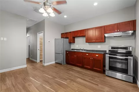 Kitchen - 14805 Us-301 N, Parrish, FL 34219 photo 9 of 10