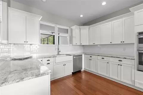 Kitchen - 14805 Us-301 N, Parrish, FL 34219 photo 6 of 10