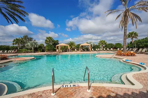Exterior - 13720 Messina Loop #102, Bradenton, FL 34211 photo 16 of 17