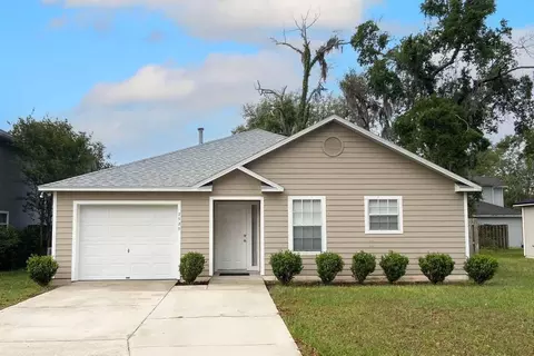 2525 NW 36th Ln, Gainesville, FL 32605