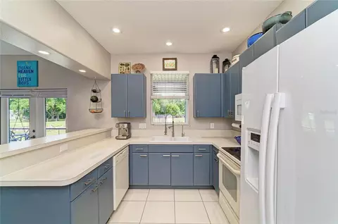 Kitchen - 12010 69th St E, Parrish, FL 34219 photo 3 of 5