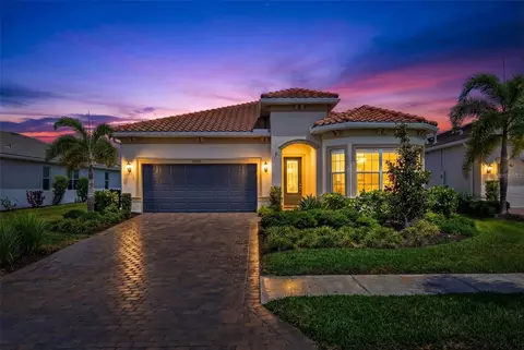 25544 Emerald Bend Cir, Englewood, FL 34223