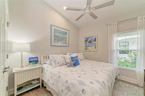 Bedroom - 12419 Oak Hill Way, Parrish, FL 34219 photo 4 of 6