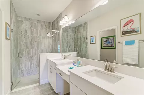 Bath - 12419 Oak Hill Way, Parrish, FL 34219 photo 1 of 4
