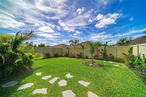 Exterior - 12419 Oak Hill Way, Parrish, FL 34219 photo 6 of 11
