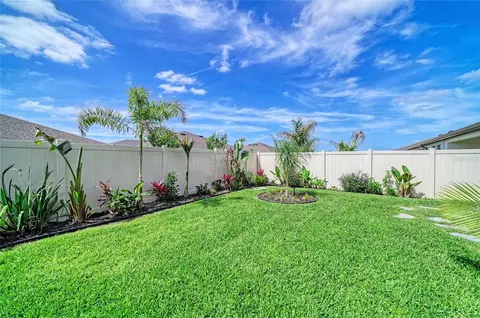 Exterior - 12419 Oak Hill Way, Parrish, FL 34219 photo 9 of 11