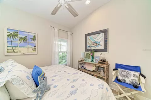 Bedroom - 12419 Oak Hill Way, Parrish, FL 34219 photo 5 of 6