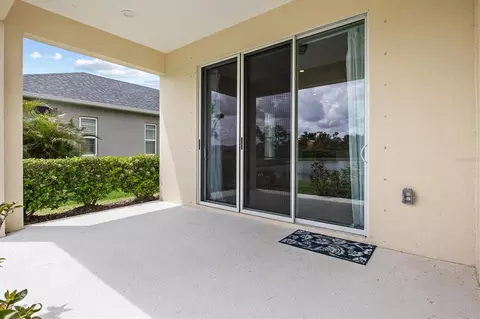 Exterior - 3714 Woodmont Dr, Parrish, FL 34219 photo 10 of 18