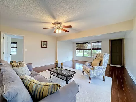 Living - 4523 W Independence Dr W, Bradenton, FL 34210 photo 2 of 10
