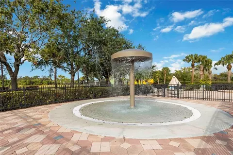 Exterior - 8721 Stone Harbour Loop, Bradenton, FL 34212 photo 8 of 13