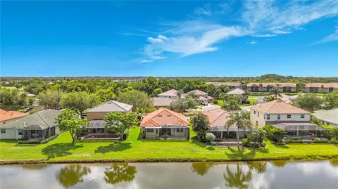 View/Area - 8721 Stone Harbour Loop, Bradenton, FL 34212 photo 1 of 22