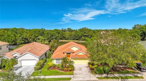 View/Area - 8721 Stone Harbour Loop, Bradenton, FL 34212 photo 2 of 22