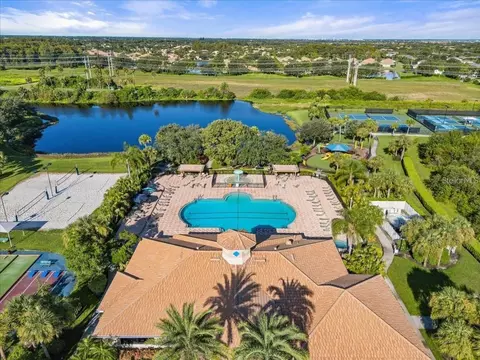View/Area - 8721 Stone Harbour Loop, Bradenton, FL 34212 photo 14 of 22