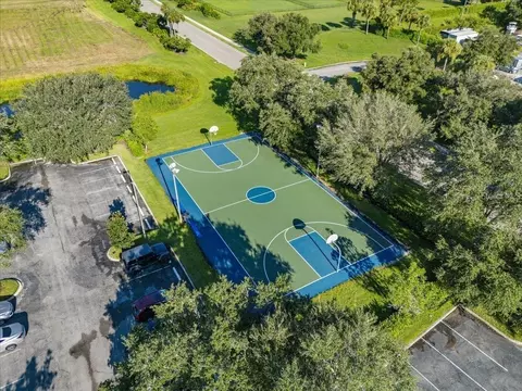 View/Area - 8721 Stone Harbour Loop, Bradenton, FL 34212 photo 19 of 22
